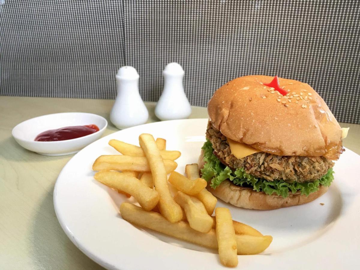 Gyogon City Central Inn מראה חיצוני תמונה